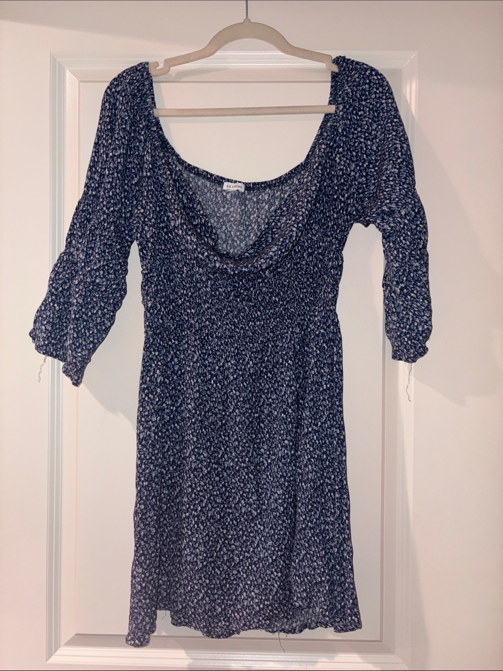 En Créme Women’s Navy Floral Dress